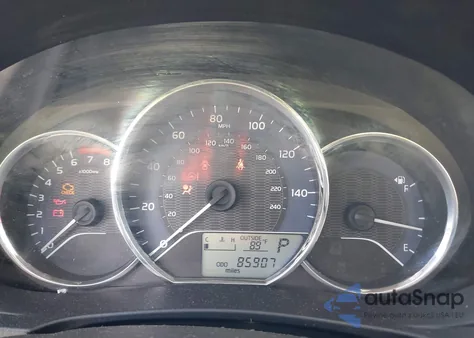 2015 Toyota Corolla Le Plus z USA, uszkodzony, nr VIN 5YFBURHE0FP182492